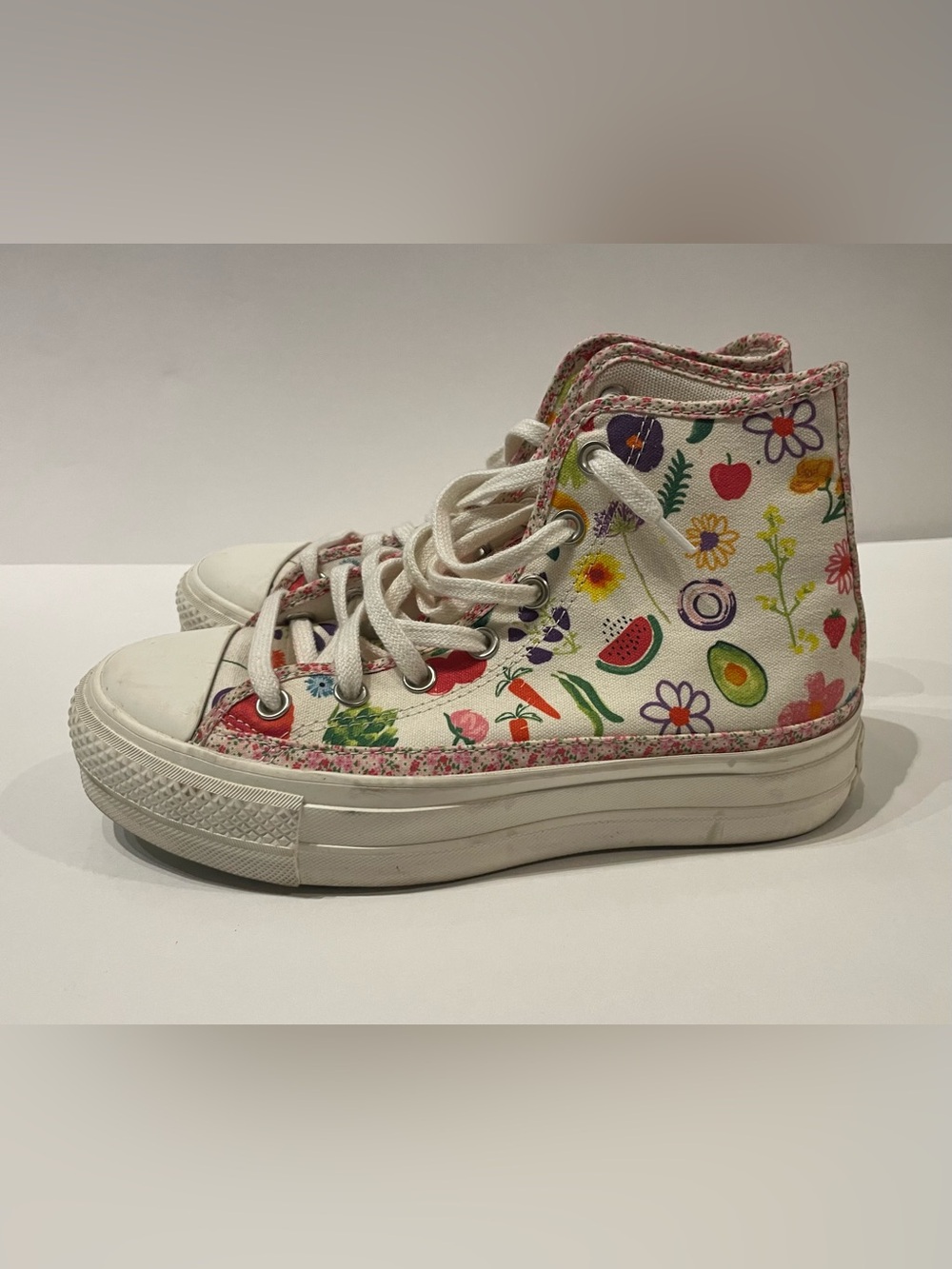 Converse High-Top Sneakers in Cream with Colorful Fruit & Flower Print
